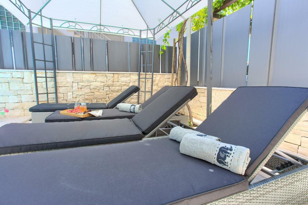 Luxury Vall Apartment Krk Town Exterior photo