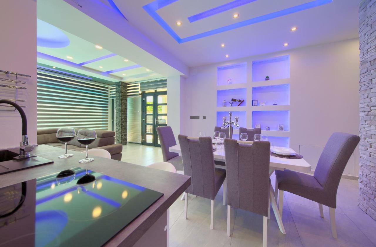 Luxury Vall Apartment Krk Town Exterior photo