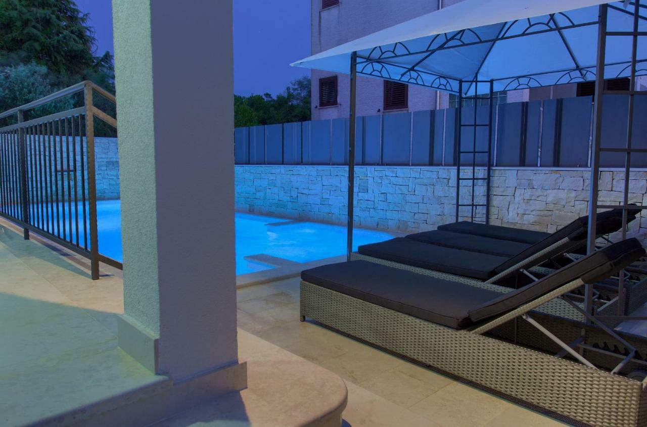 Luxury Vall Apartment Krk Town Exterior photo